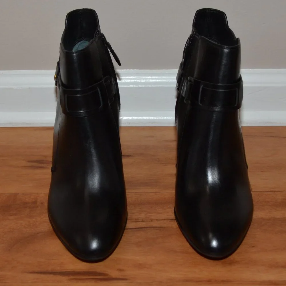 Tory Burch NEW Black Colton Leather Heeled Big Logo Side zip Bootie sz 10